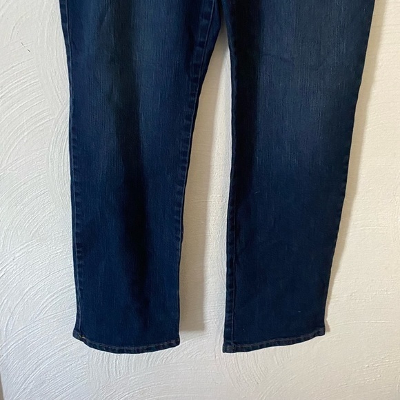 Gloria Vanderbilt Jeans Women’s 14 Average Blue Amanda‎ Dark Wash - Picture 5 of 12